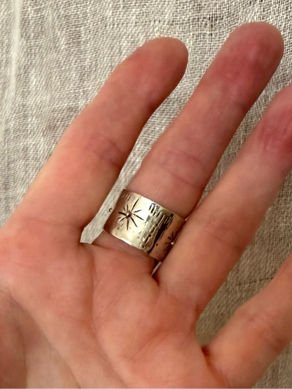 Sundance Silver Ring - Picture 2 of 10
